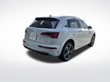 Used 2023 Audi Q5 e Premium Plus image 4