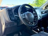 Used 2020 Mitsubishi Outlander SE image 3