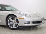 Used 2005 Chevrolet Corvette Coupe w/ Preferred Equipment Group image 2