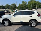 Used 2017 Nissan Rogue S image 6
