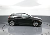 Certified 2023 Hyundai Kona SEL w/ Convenience Package image 5