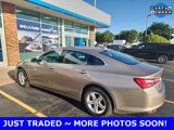 Used 2022 Chevrolet Malibu LT image 3