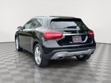 Used 2020 Mercedes-Benz GLA 250 4MATIC w/ Premium Package image 6