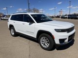 Used 2023 Jeep Grand Cherokee L Laredo image 3