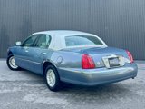 Used 1999 Lincoln Town Car Executive image 4