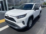 Used 2020 Toyota RAV4 LE image 4