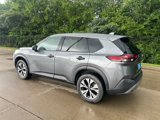 Used 2021 Nissan Rogue SV image 3