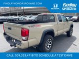 Used 2017 Toyota Tacoma 4x4 Access Cab image 3