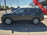 Used 2019 Nissan Rogue SV image 4