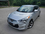 Used 2012 Hyundai Veloster w/ Style Pkg image 2