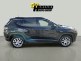 Used 2022 Jeep Compass Latitude w/ Sun and Sound Group image 6
