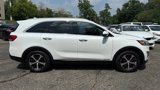 Used 2017 Kia Sorento EX image 6