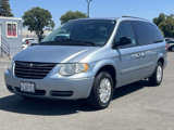 Used 2005 Chrysler Town & Country LX image 4