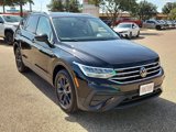 Used 2024 Volkswagen Tiguan SE image 6