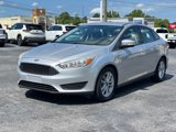 Used 2017 Ford Focus SE image 2