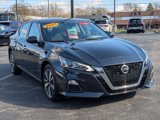 Certified 2021 Nissan Altima 2.5 SV image 3