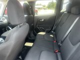 Used 2019 Jeep Renegade Sport w/ Sport Appearance Group image 2
