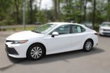 Used 2021 Toyota Camry LE image 4