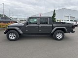 Used 2022 Jeep Gladiator Sport image 3