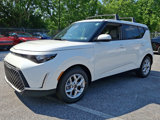 New 2025 Kia Soul LX image 3