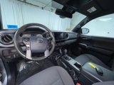 Used 2018 Toyota Tacoma TRD Sport image 3