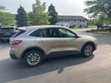 Used 2021 Ford Escape SE w/ Convenience Package image 3