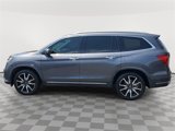 Used 2019 Honda Pilot Touring image 3
