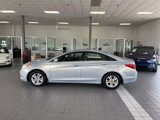 Used 2013 Hyundai Sonata GLS image 2