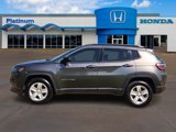 Used 2022 Jeep Compass Latitude image 3