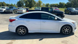 Used 2016 Ford Focus SE w/ SE Sport Package image 5