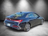 Certified 2024 Hyundai Elantra SEL w/ Convenience Package image 3