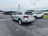 Used 2019 Kia Sorento L image 5