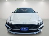 Used 2025 Hyundai Elantra SEL w/ Cargo Package image 2