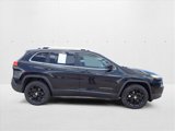 Used 2015 Jeep Cherokee Latitude w/ Comfort/Convenience Group image 5