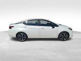 Used 2022 Nissan Versa SR image 3