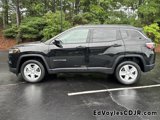 Used 2022 Jeep Compass Latitude image 4