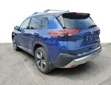 Used 2021 Nissan Rogue Platinum image 3