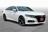 Used 2018 Honda Accord Sport image 2