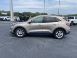 Used 2021 Ford Escape SE image 4