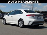 Used 2021 Toyota Corolla LE image 5