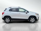 Certified 2022 Chevrolet Trax LT w/ LT Convenience Package image 4