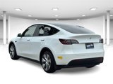 Used 2022 Tesla Model Y Long Range image 3