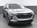 Certified 2024 Chevrolet Trax RS w/ Driver Confidence Package image 3