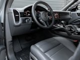 Used 2021 Porsche Cayenne image 4