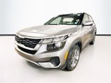 Used 2022 Kia Seltos LX image 3