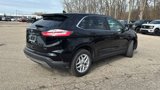 Used 2022 Ford Edge SEL w/ Convenience Package image 4