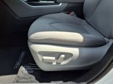 Used 2020 Toyota Highlander LE image 6