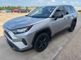 Used 2022 Toyota RAV4 LE image 3