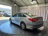 Used 2017 Hyundai Sonata SE image 5