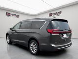 Used 2021 Chrysler Pacifica Touring-L image 5
